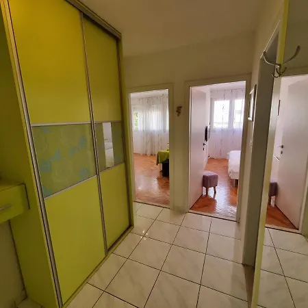 Nani Apartment Split Exterior photo